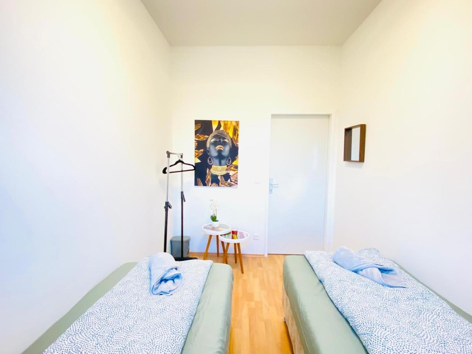 Bright 5Br Shared Apartment W Great Transport Link فيينا المظهر الخارجي الصورة